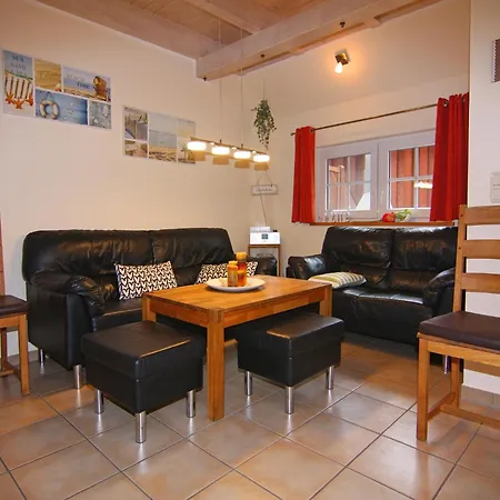 Doppelhaushaelfte Bernsteinhaus I, Trassenheide, Cleaning Included *