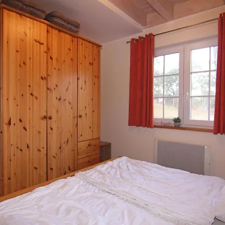 Feriehus Doppelhaushaelfte Bernsteinhaus I, Trassenheide, Cleaning Included *